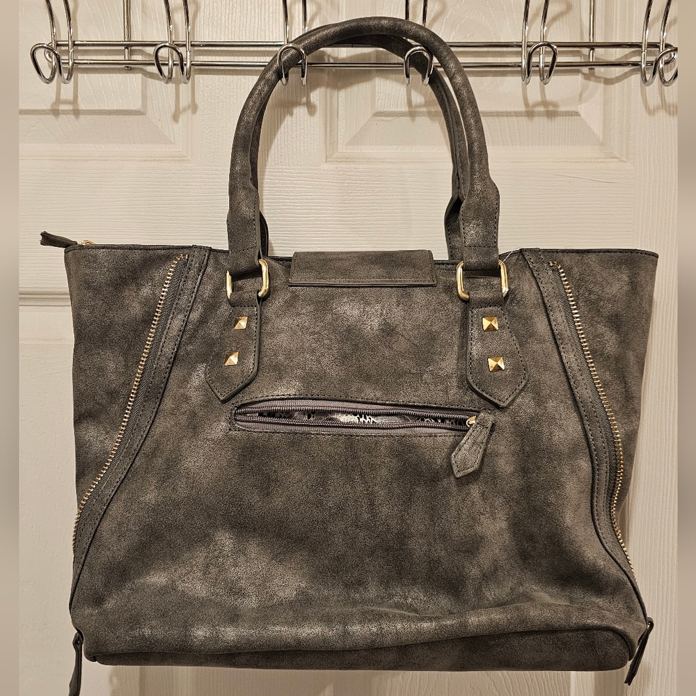 EUC Gray Women's Handbag - Faux Leather - Picture 4 of 15